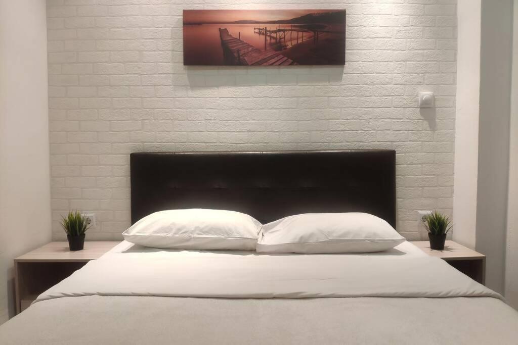 Prima Lodging - Deluxe Apartment Tesalonika Bagian luar foto